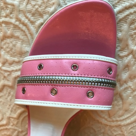 Palovio Pink Kitten Heels - Picture 3 of 5